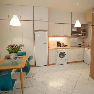 Comfi Kleio Apartment